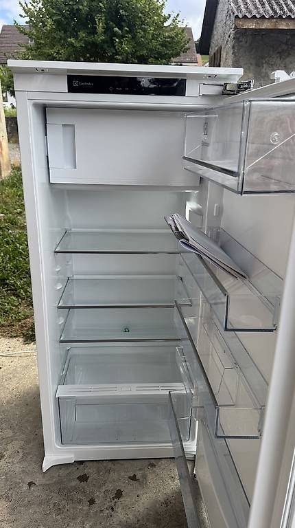 Electrolux Frigoriferi: Einbaukühlschrank Electrolux 122 cm – Usato da Künten venduto da buli76 1