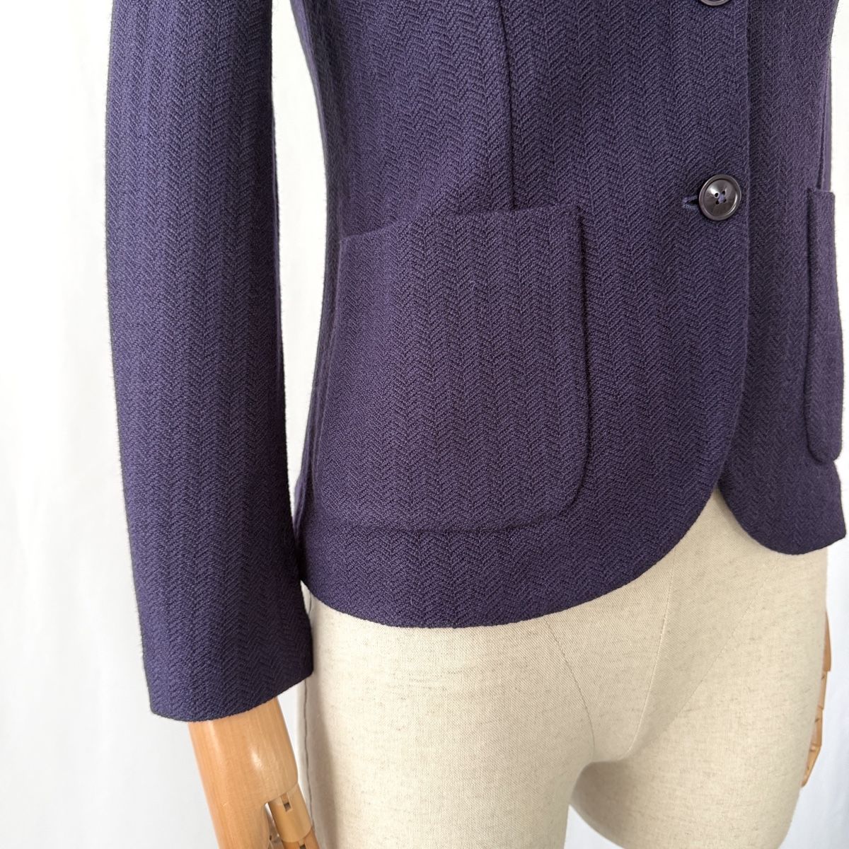 Circolo Giacche: CIRCOLO 1901 New Wool Blazer – Nuovo (secondo la descrizione) da Emmen venduto da Avviivva_Com2023 2