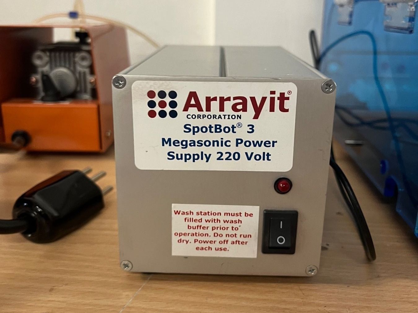 Accessori da laboratorio: Arrayit SpotBot® 3 Personal Desktop Arrayer – Usato da Niederdorf venduto da LeptonAG_Labor 5