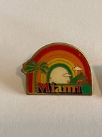 1 Pin Miami