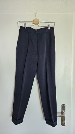 Blue cropped pants, size 36