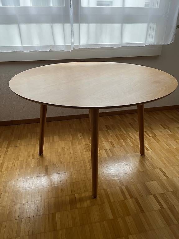 Tische: runder Tisch – Gebraucht aus Münchenbuchsee von mic_5kx9