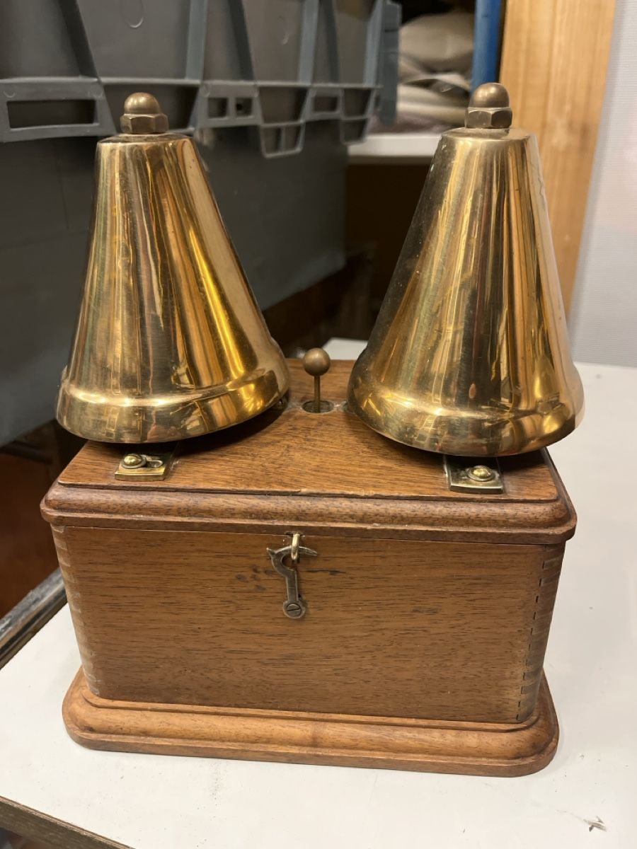 Swisscom Telefoni: Sonnerie téléphone ancienne  – Usato da Onnens FR venduto da Daniel333