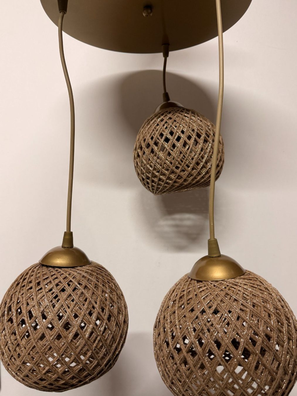 Lampadari & plafoniere: Suspension Gold Jute 3 lumières E27 – Nuovo (secondo la descrizione) da Chézard-St-Martin venduto da kdu_f9lw 3
