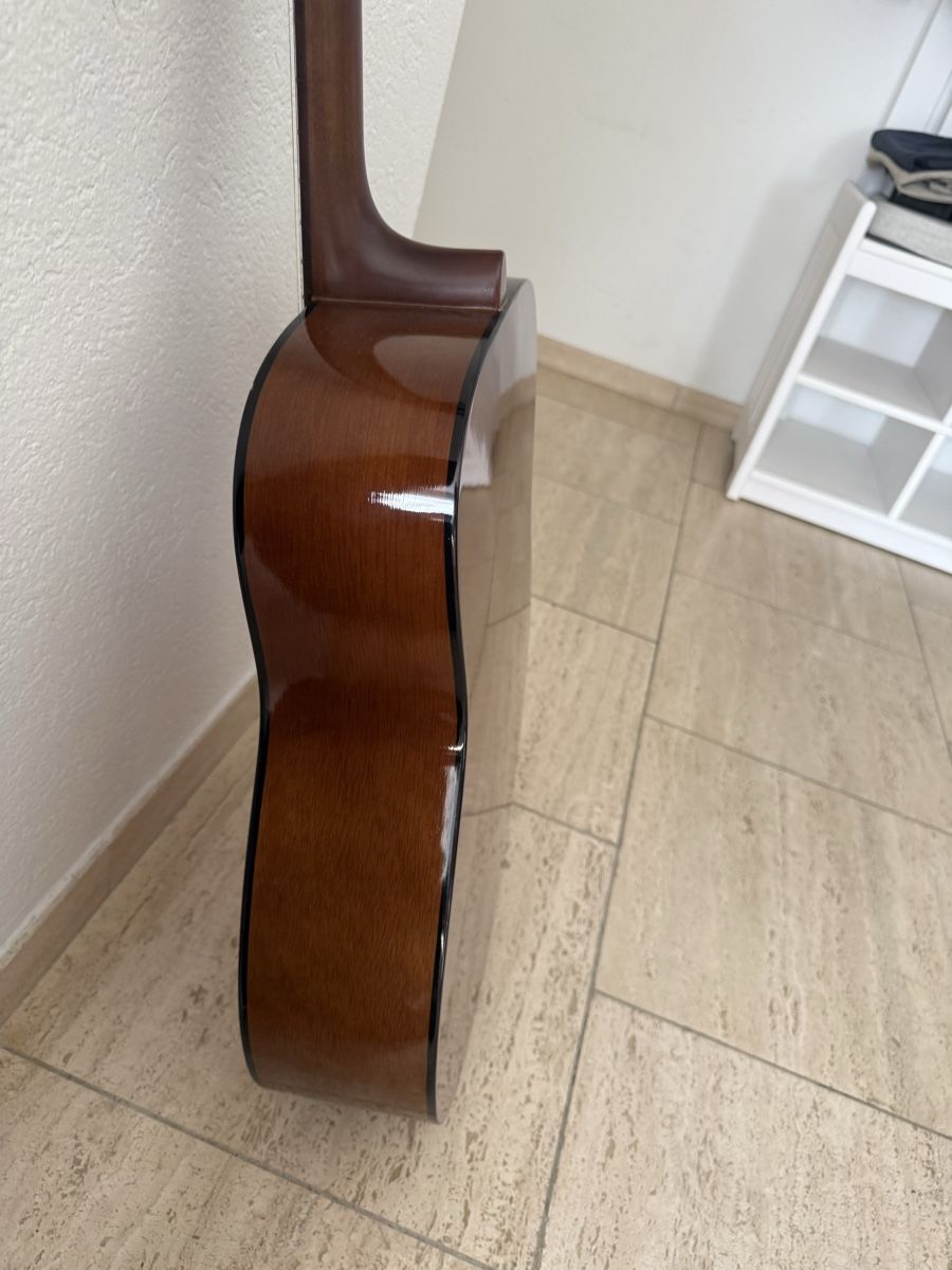 Yamaha Strumenti musicali: Yamaha F310P Akustikgitarr inkl. Original-Tasche – Nuovo (secondo la descrizione) da Zürich venduto da __sandro 2