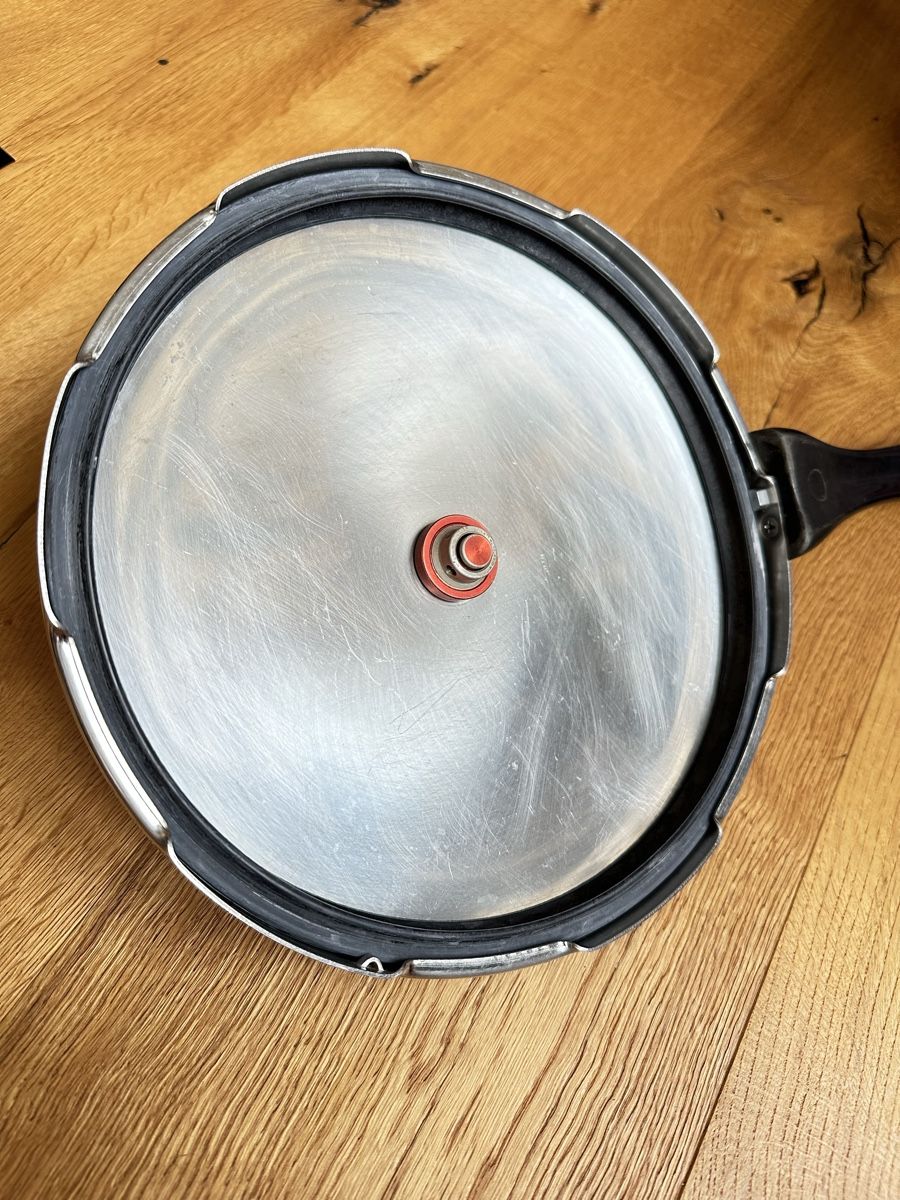 Duromatic Casseroles: Duromatic Dampfkochtopf – D'occasion à Ebmatingen par VWCalifornia13 1
