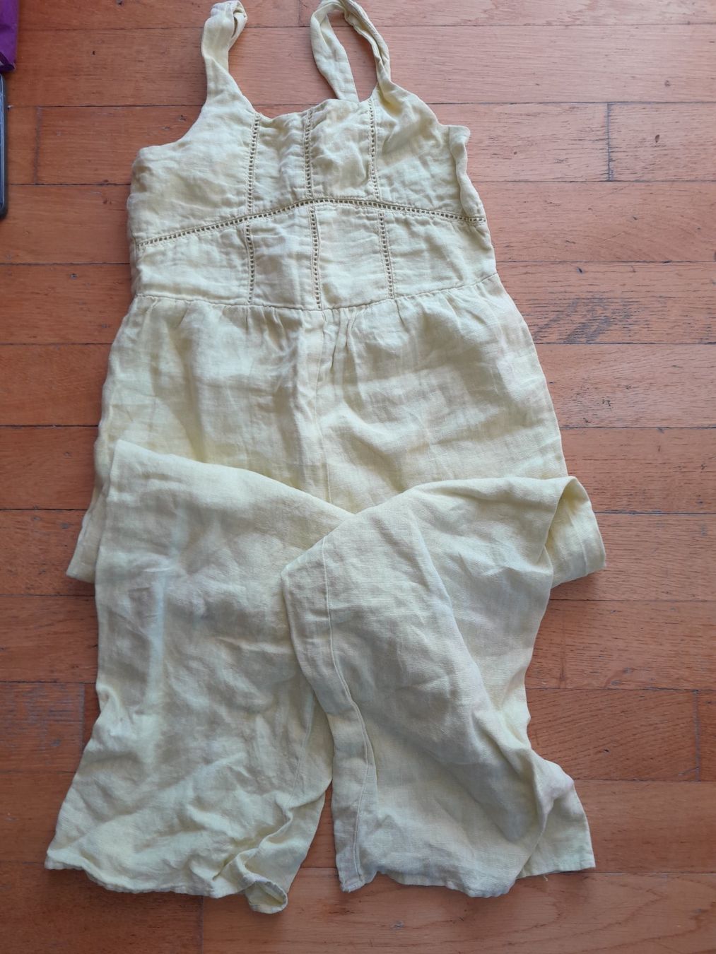 Jumpsuits: Hosenkleid Mädchen Grösse 128 – Gebraucht aus Worb von Osterthal