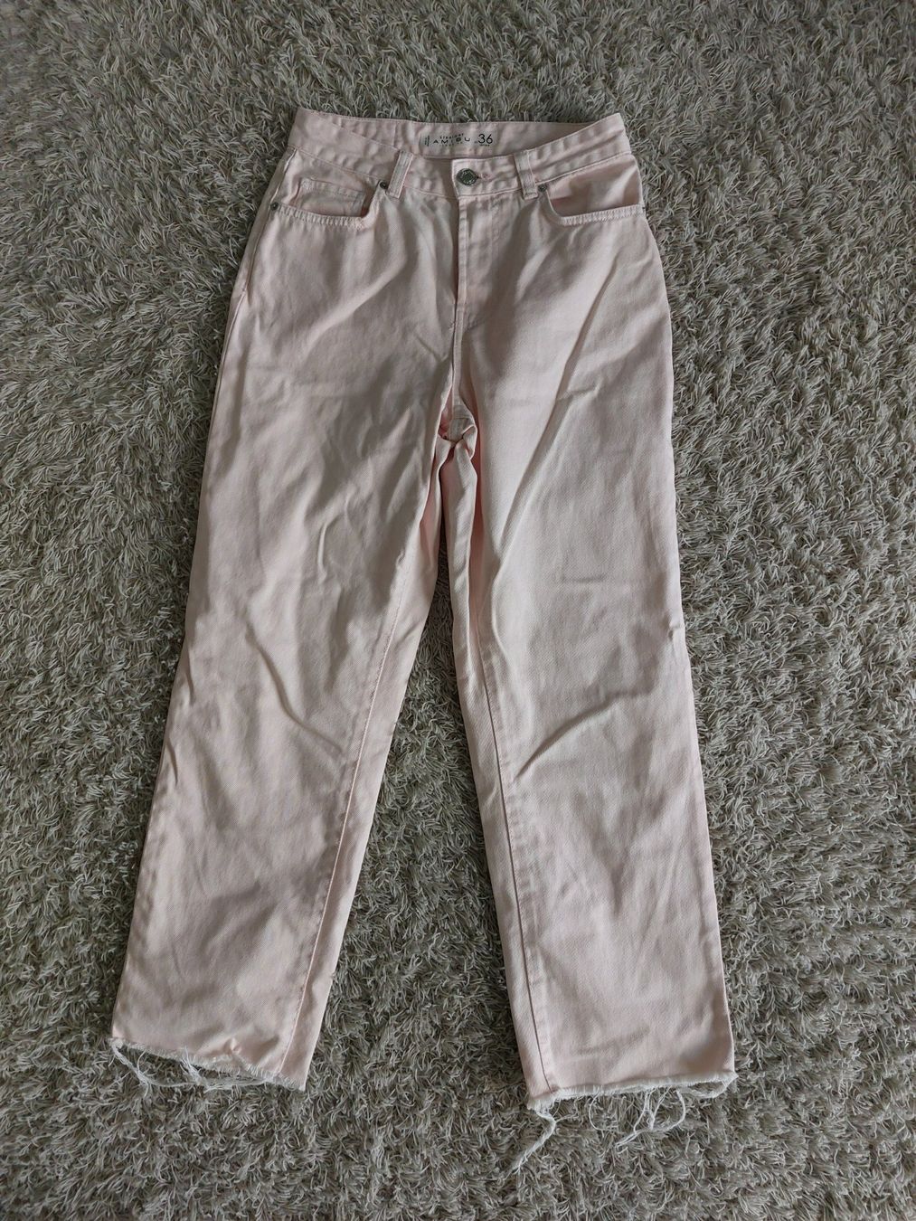 Jeans: Damen Jeans Rosa – D'occasion à Neftenbach par lor_7thq