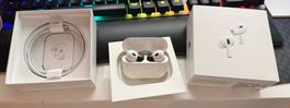 Apple AirPods Pro 2. Generation OVP Zubehoer neuwertig