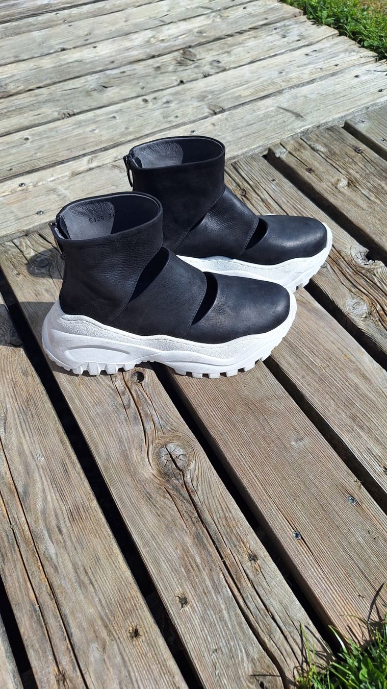 Lofina Scarpe da donna: Sommer Schuh Lofina – Usato da Widnau venduto da punto311