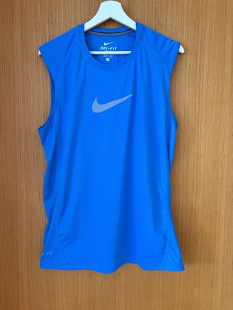 Nike Dri-FIT Sport-/Running-Tanktop in kräftigem Blau, Gr M