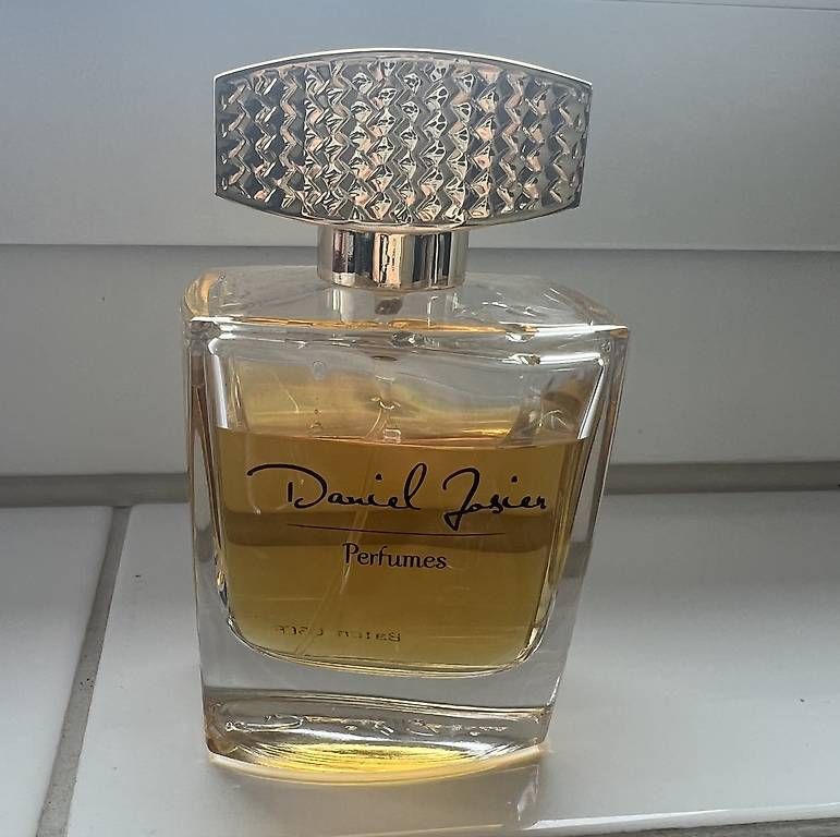Profumi & Eau de Toilette: Daniel Josier Ambre Tabac Parfüm – Usato da Spreitenbach venduto da R-8957 1