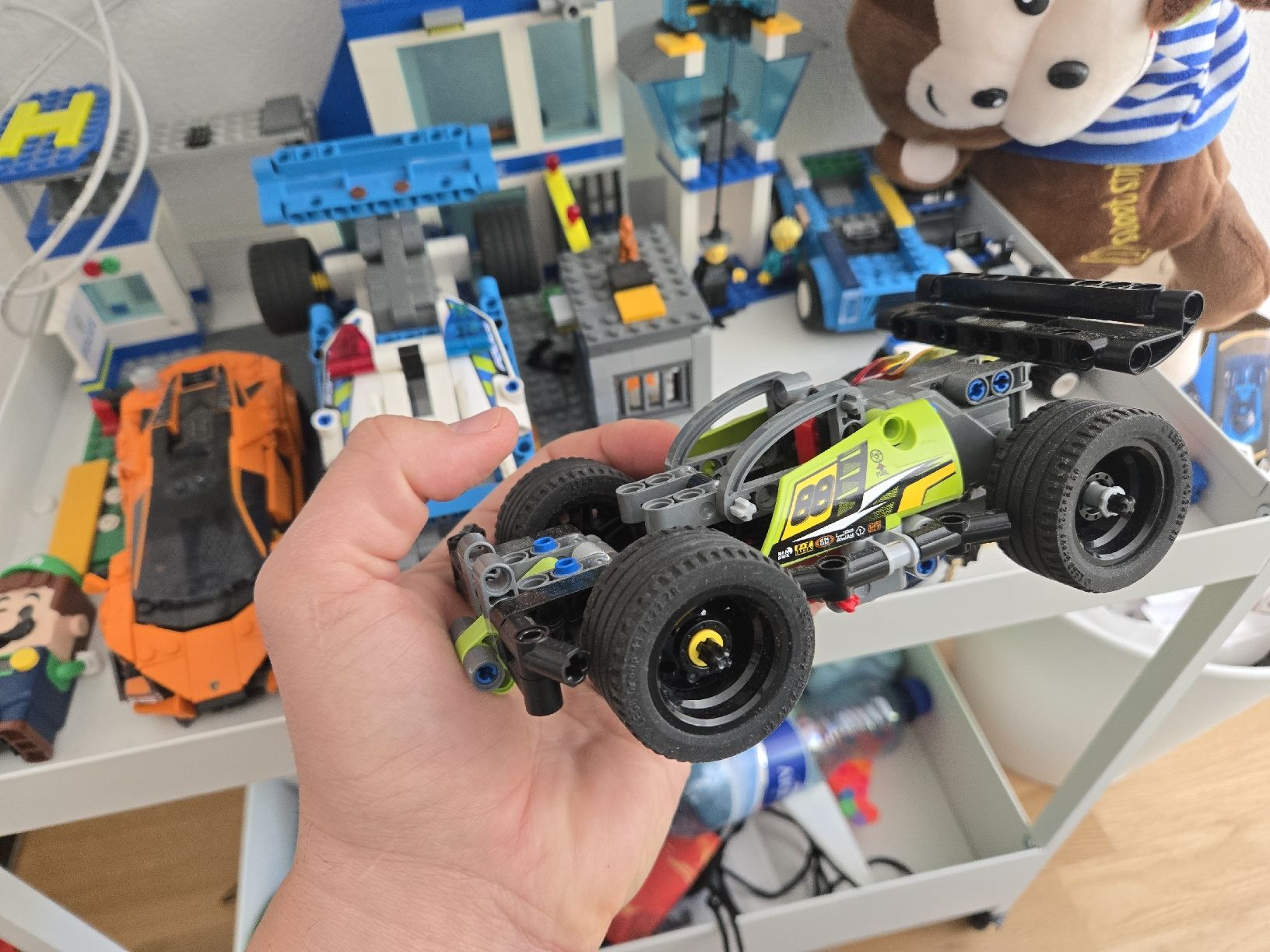Lego Giocattoli: LEGO Sammlung mit FIFA Trophy, Mario und Technic – Usato da Bern venduto da Bern3004 5