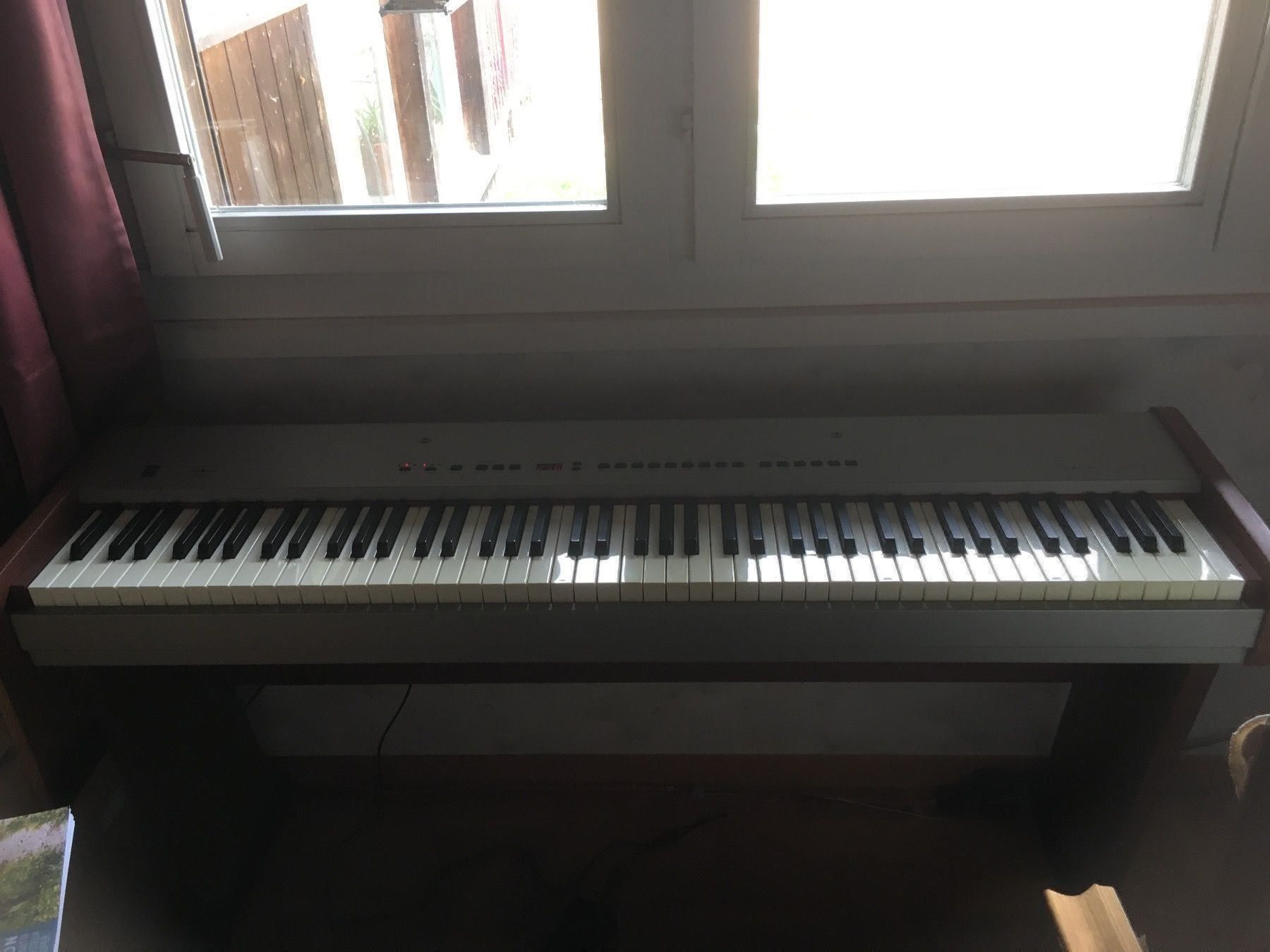 Strumenti musicali: Piano Orla digital – Usato da Châtillon FR venduto da riocavalli 1
