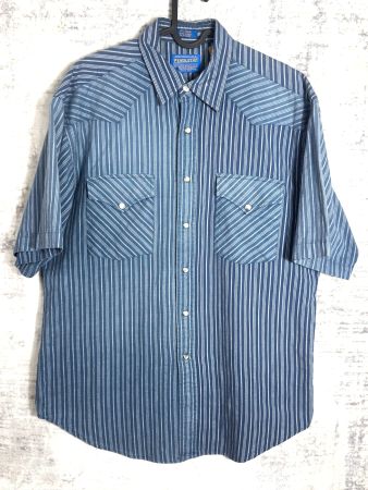 PENDLETON "PINSTRIPE" WESTERN SHORT SLEEVES SHIRT SZ: M