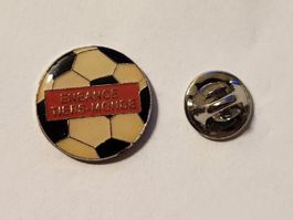 Pin's Enfance Tiers-monde Football Collection