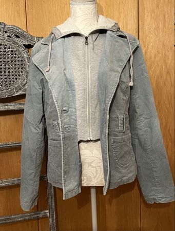 Damen-Jacke hellblau/grau & integriertem Hoodie, gefüttert