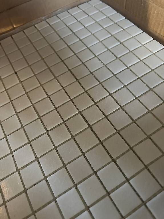 Bicchieri: Glas Mosaik weiss  – Usato da Kreuzlingen venduto da polychromos