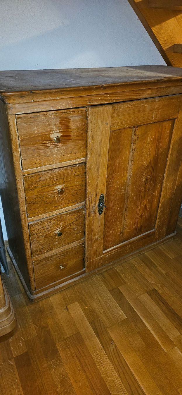 Commodes: schafreite – D'occasion à ZIHLSCHLACHT par Raja9