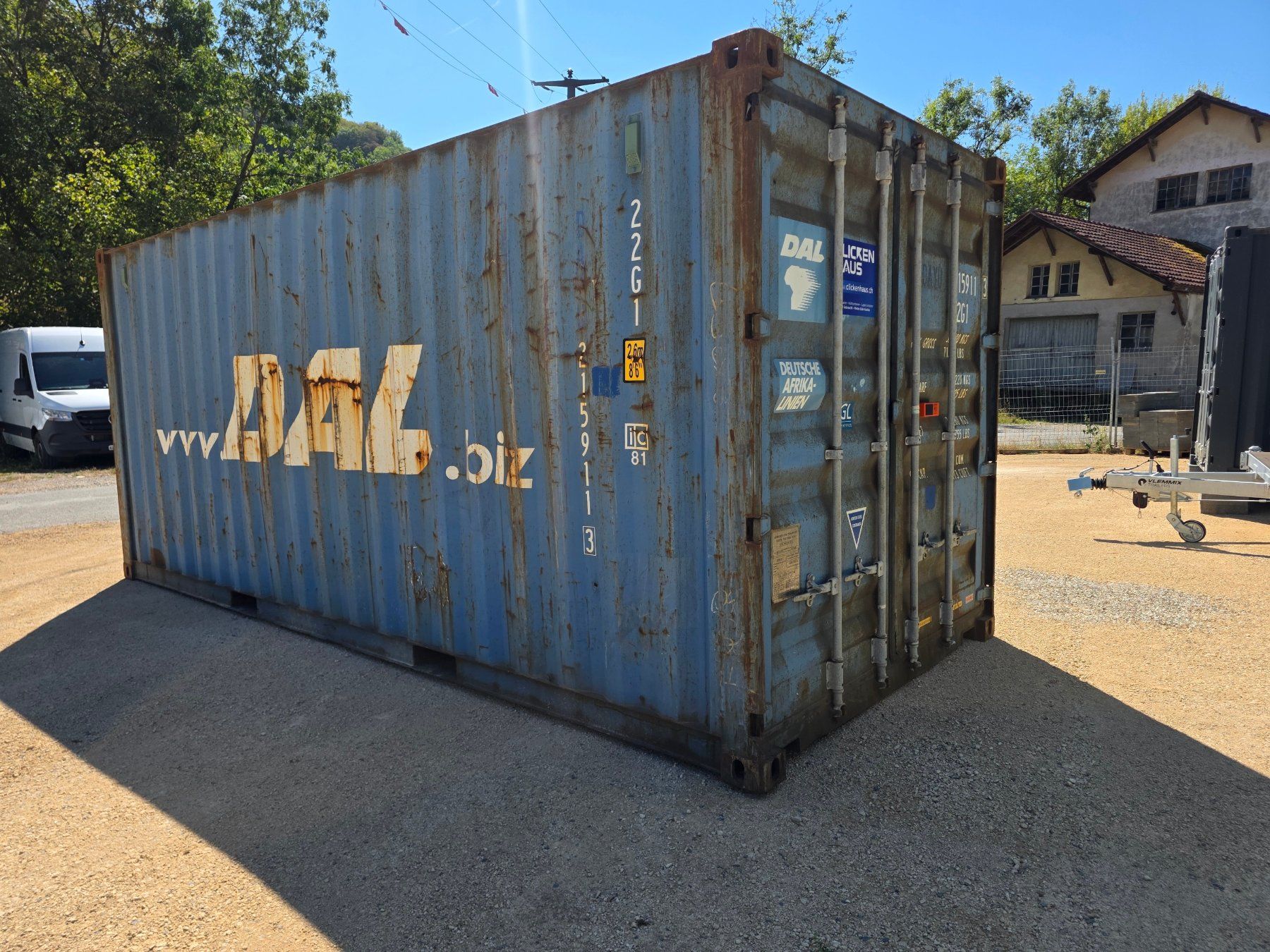 Autres articles bureau & commerces: 20Fuss Seecontainer / Lagercontainer mit Rost und Beulen – Défectueux à Zofingen par CLICKENHAUS 3