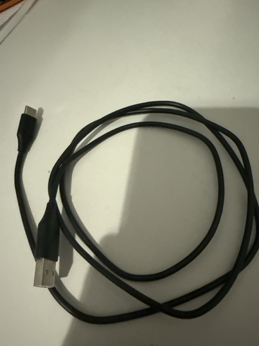 Cavi: Ladestecker Usb C inkl. Versand – Usato da stüsslingen venduto da Aless14