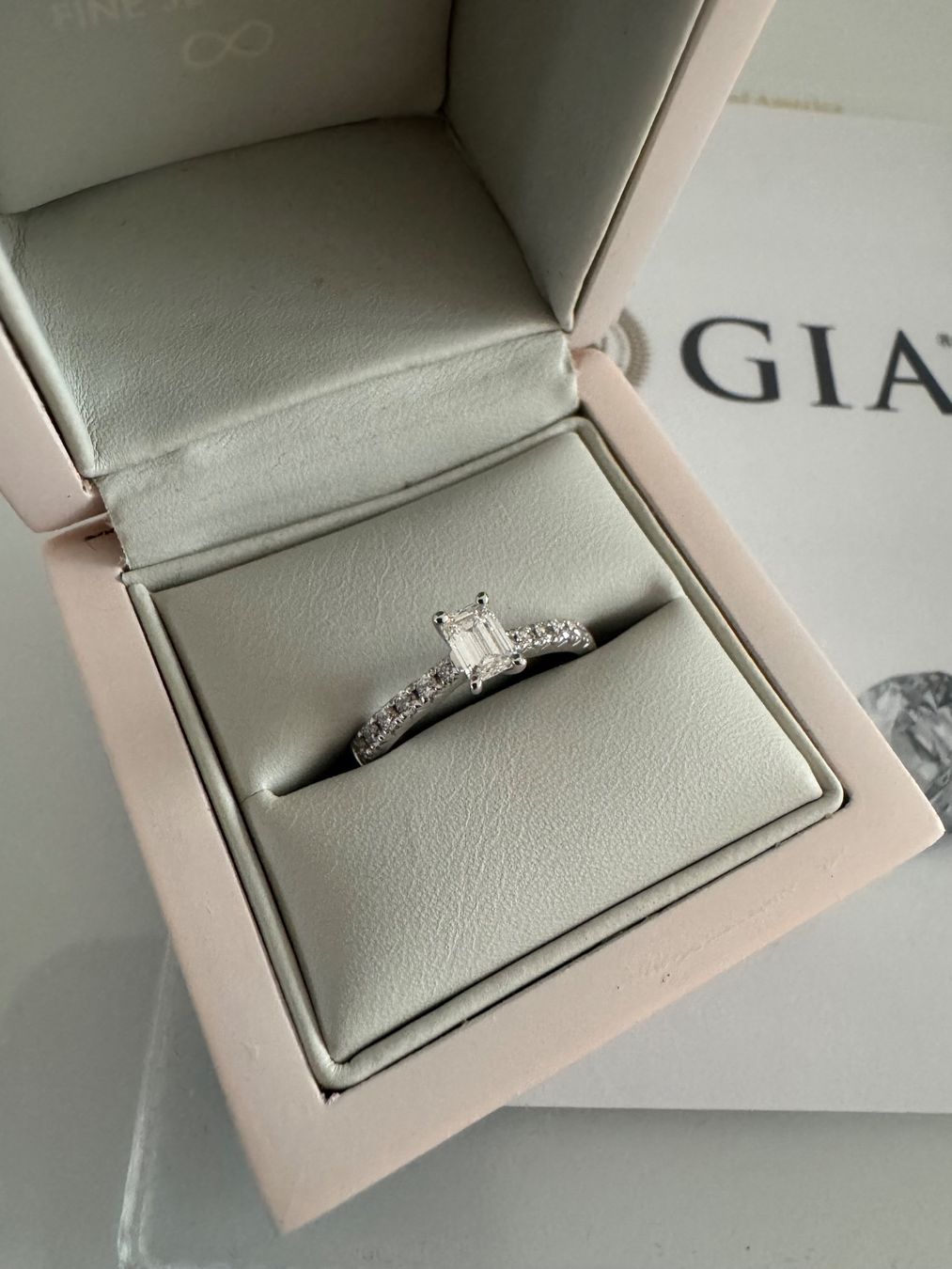 Anelli: Diamantring 0.40ct VS2 Emerald Cut – Nuovo (secondo la descrizione) da Glattpark(Opfikon) venduto da genevoise 1