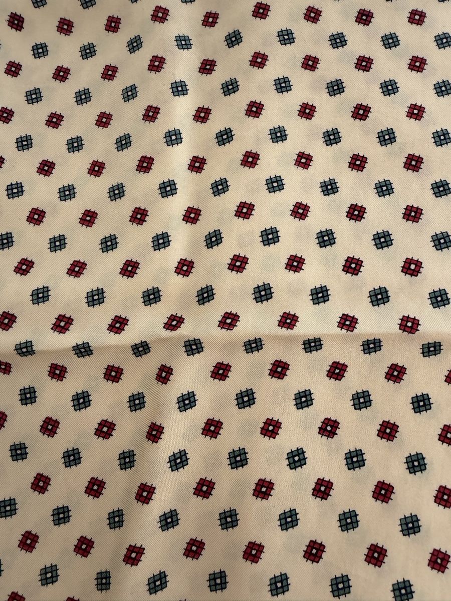 Foulards, Tücher & Schals: Seiden Schal 🌸 – Gebraucht aus Opfikon von Luis144 3