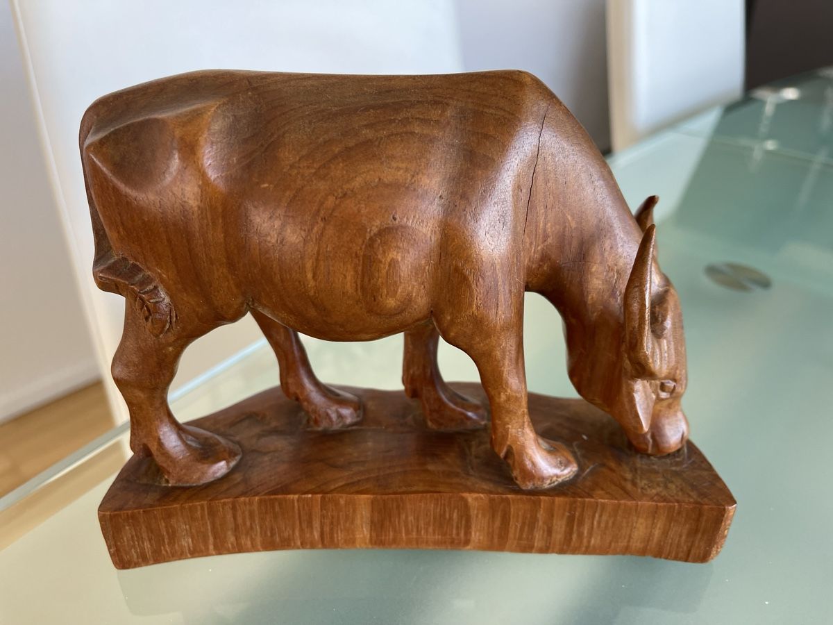 Statuette: Dekofigur -. Ochse / Bulle aus Holz – Usato da Kehrsatz venduto da bianca69 1