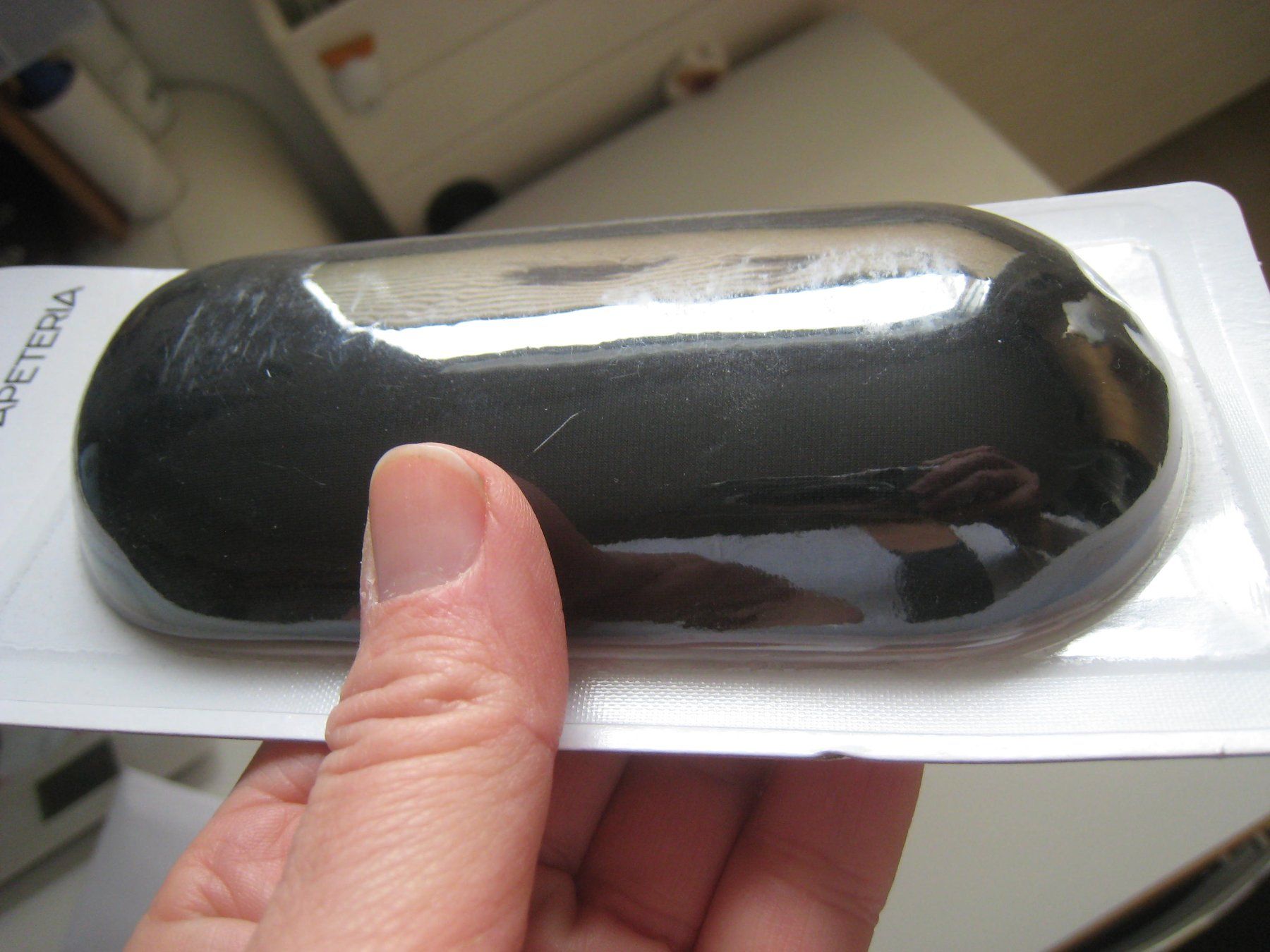 Tappetini per mouse: Handgelenkauflage   NEU   schwarz – Nuovo e nell'imballaggio originale da Dättlikon venduto da Mamakuga 3
