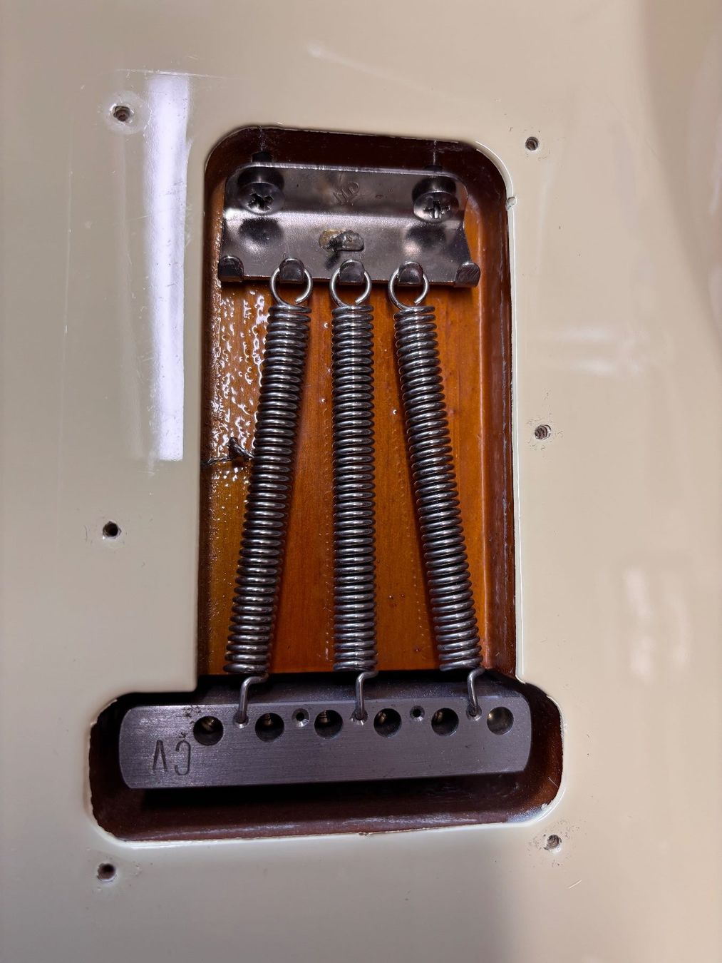 Squier Strumenti musicali: 2007 Fender Squier 50's Classic Vibe Stratocaster – Usato da Buch SH venduto da JTThomas 5