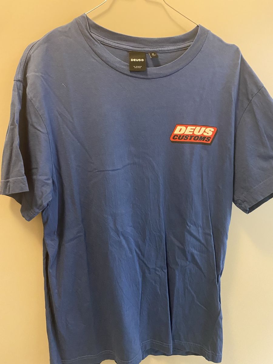 T-shirt: DEUS EX Shirt Gr.M, wie Neu – Usato da Greifensee venduto da Chris286