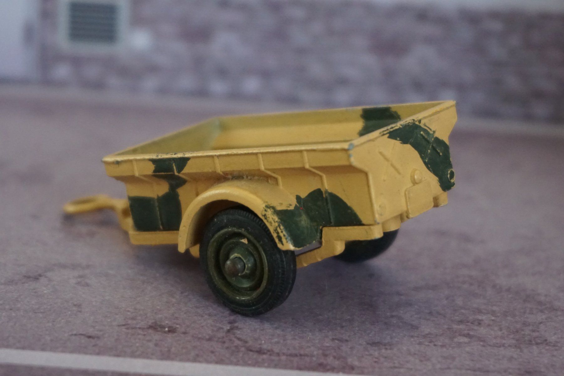 Solido Modellini d'auto: Solido Militär-Anhänger 1:64 COOL !!!!!!!!! – Usato da Reiden venduto da Doppeldecker69 1