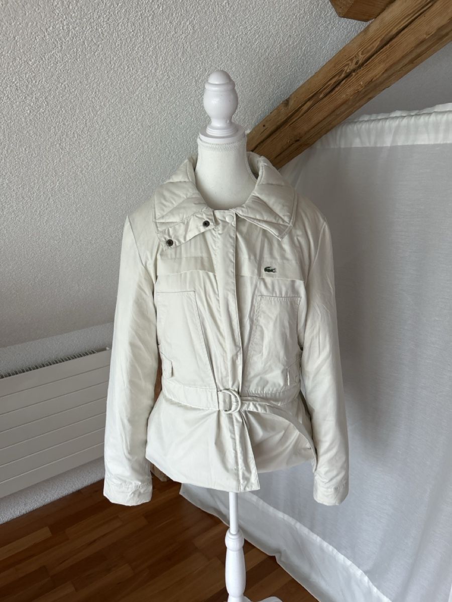 Lacoste Giacche: Lacoste Steppjacke weiss Grösse 38 – Usato da Kirchdorf BE venduto da Stella130 2