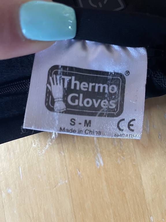 Gants & mitaines : Thermo Gloves S-M – D'occasion à Wabern par Jess_Studer 2