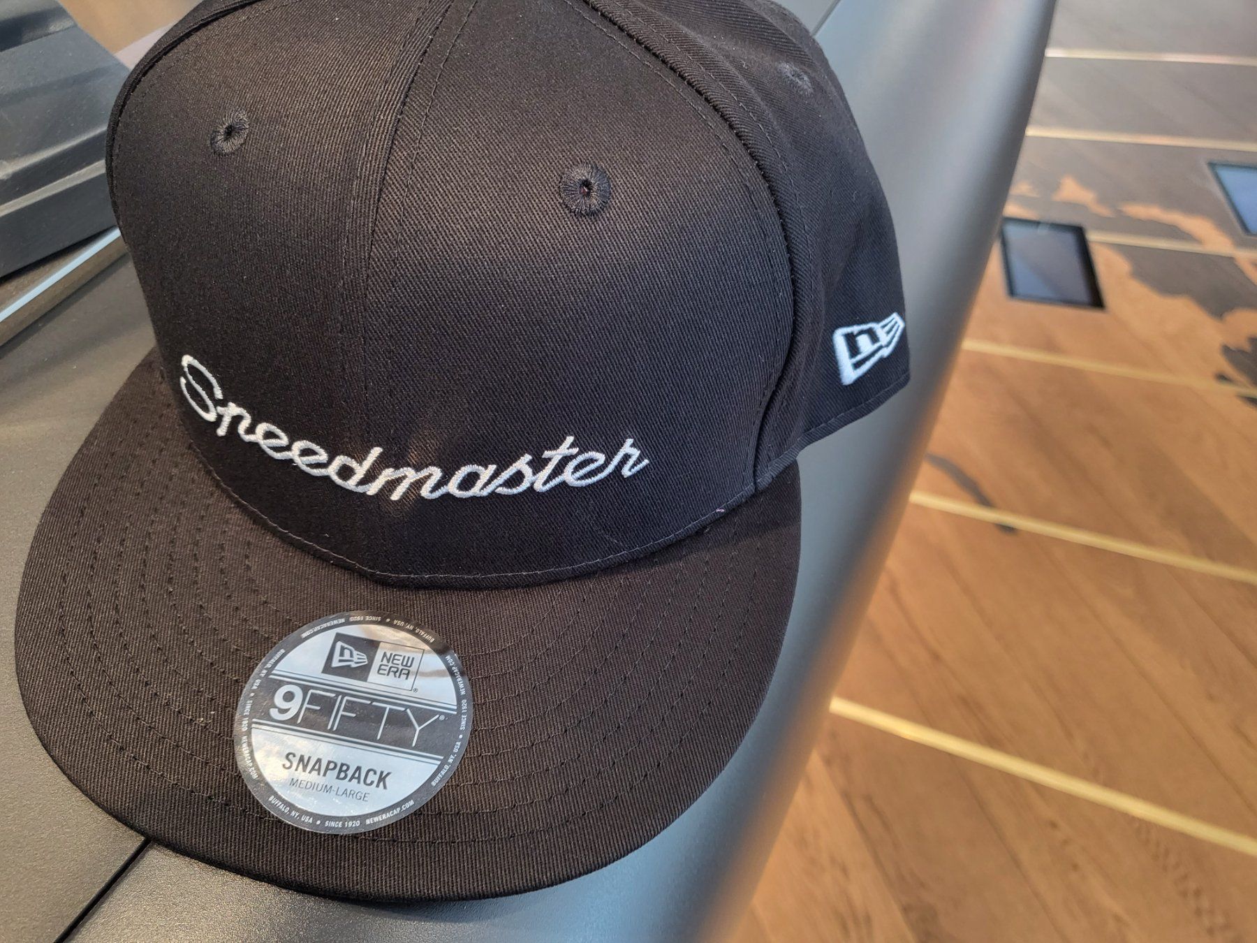 Copricapi, berretti & cappellini: New Era 9FiFTY Omega Speedmaster Apollo Size S/M – Nuovo e nell'imballaggio originale da Sonceboz-Sombeval venduto da michael.l 1