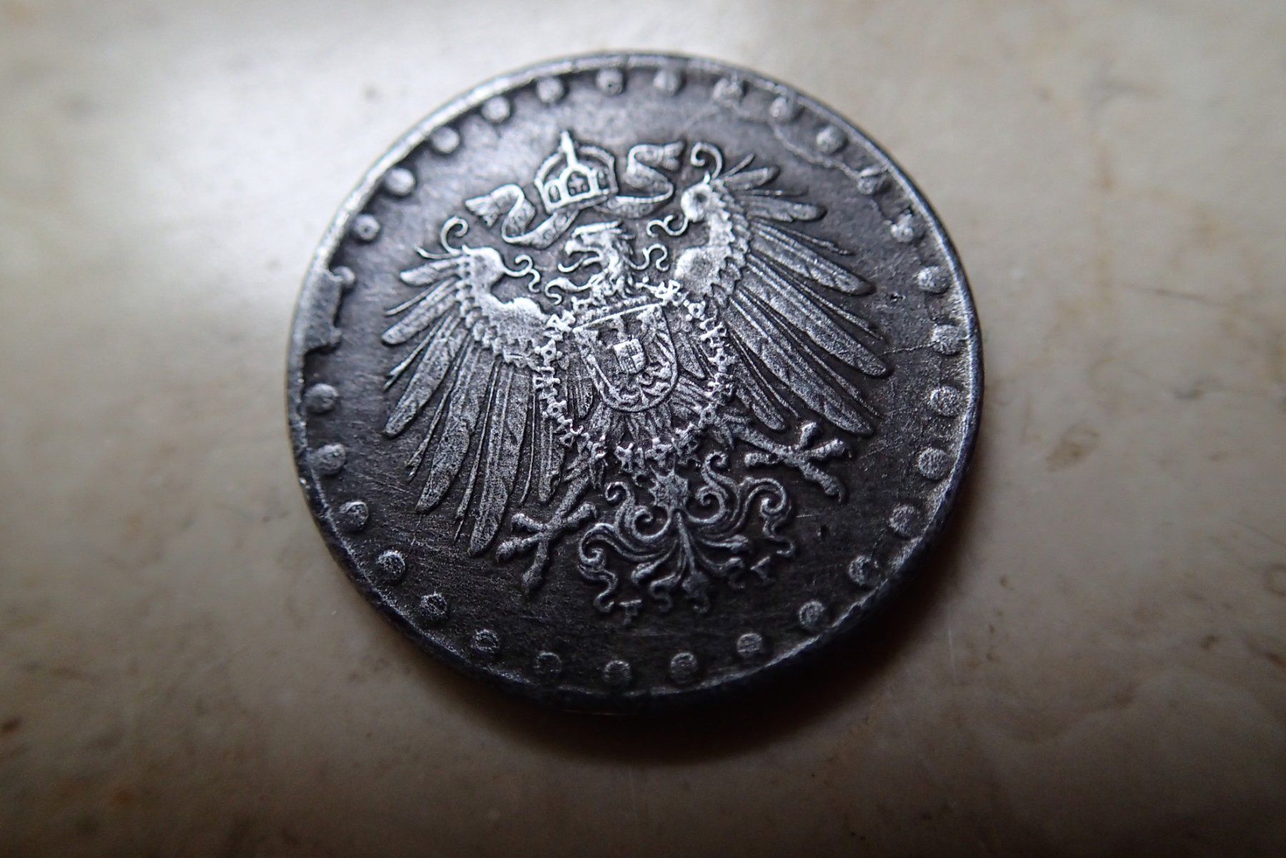 Tutti le monete: 10 Pfennig  1917 – Usato da Allschwil venduto da Salus17 1