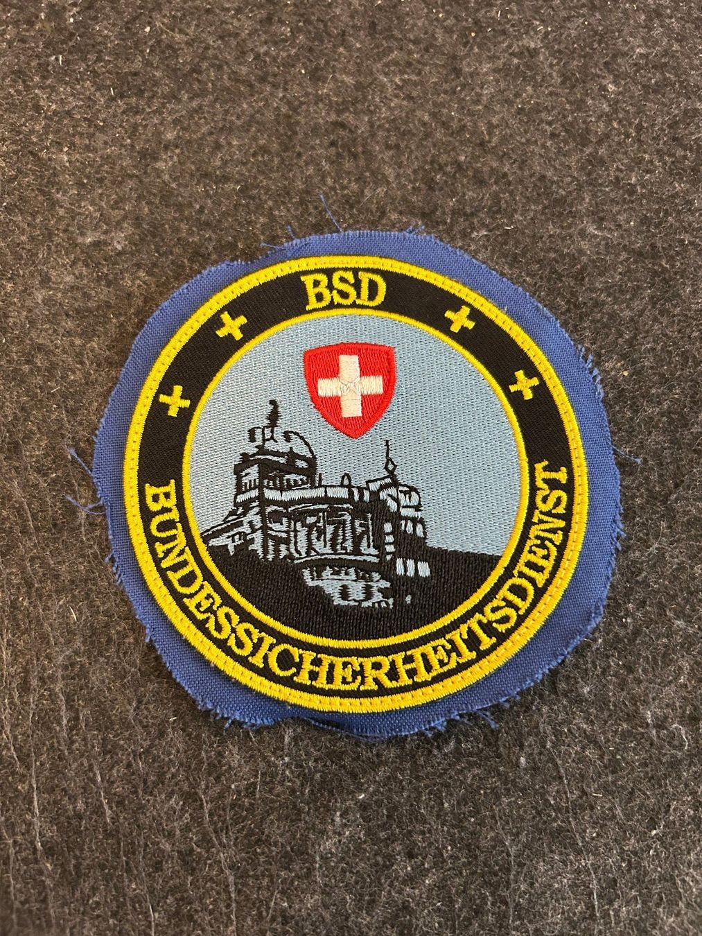 Plaketten & Abzeichen: Badge BSD Bundessicherheitsdienst – Gebraucht aus Berikon von DGC-1995
