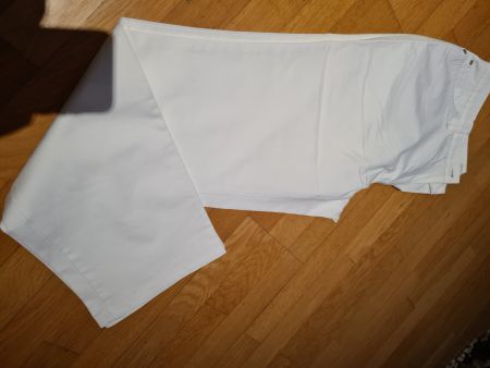 Superschöne neue weisse Hose gr.46
