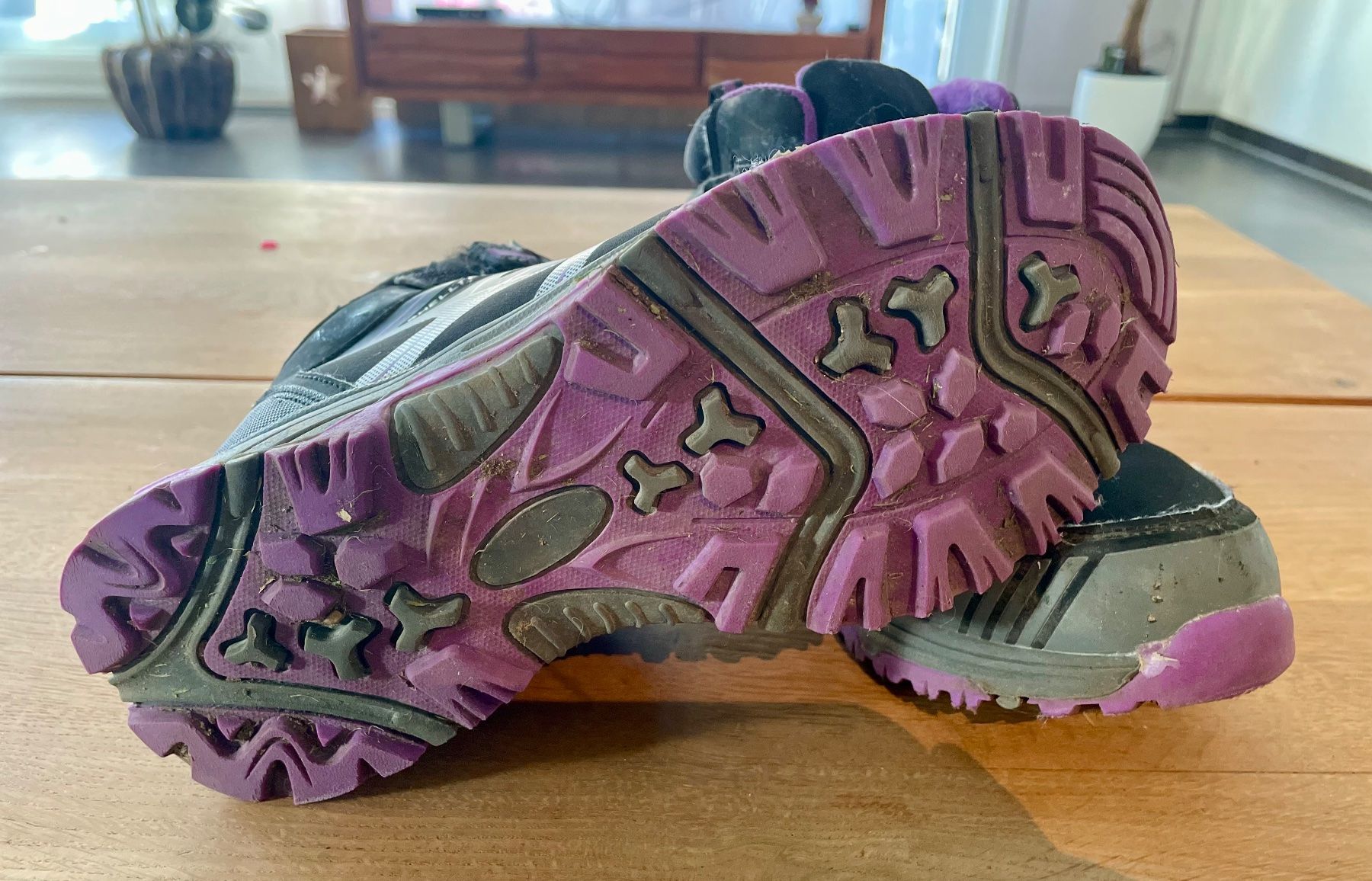 Schuhe für Jungen: Schuhe von Shelltech AMITEX Grösse 35 – Gebraucht aus Fehraltorf von Marlene4 1