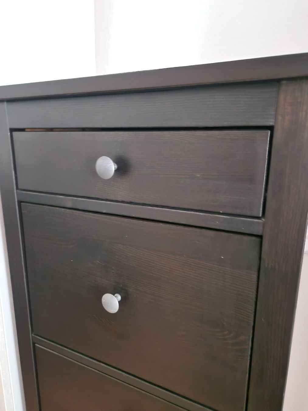 Ikea Commodes: Ikea Hemnes Kommode hoch, schwarz – D'occasion à St. Gallen par Sayuri 2