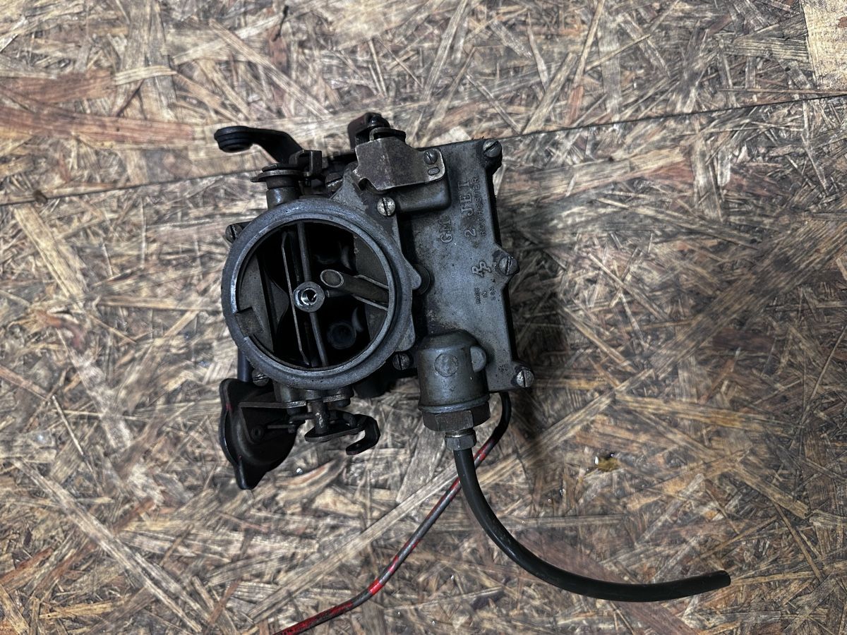 Chevrolet Alle Autoersatzteile: Rochester Vergaser 2 Jet – Defekt aus Buochs von PAT_6969