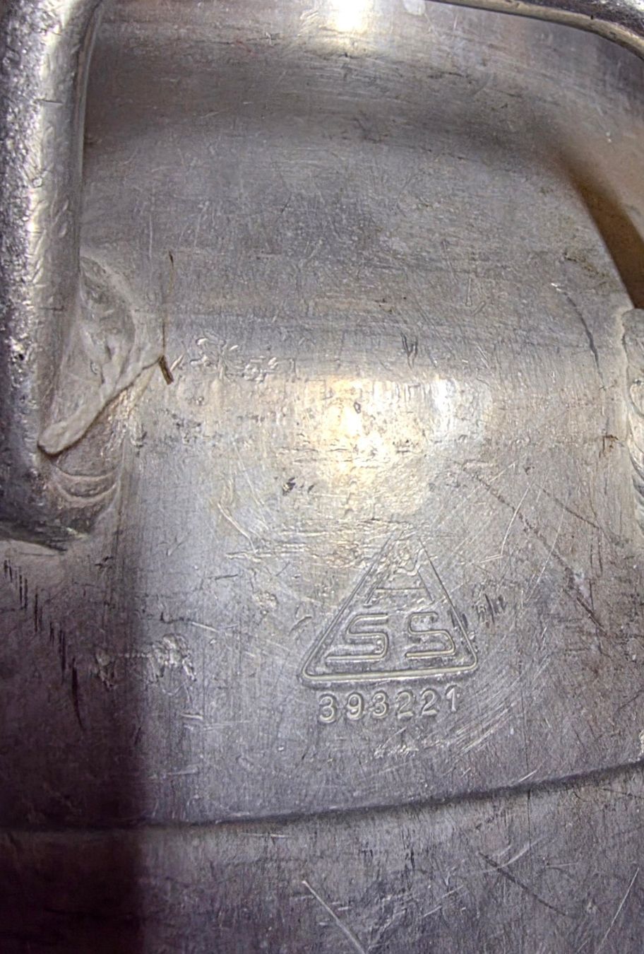 Alle Dekorationen: Boille 40 l – Gebraucht aus La Croix-de-Rozon von christian160459 2