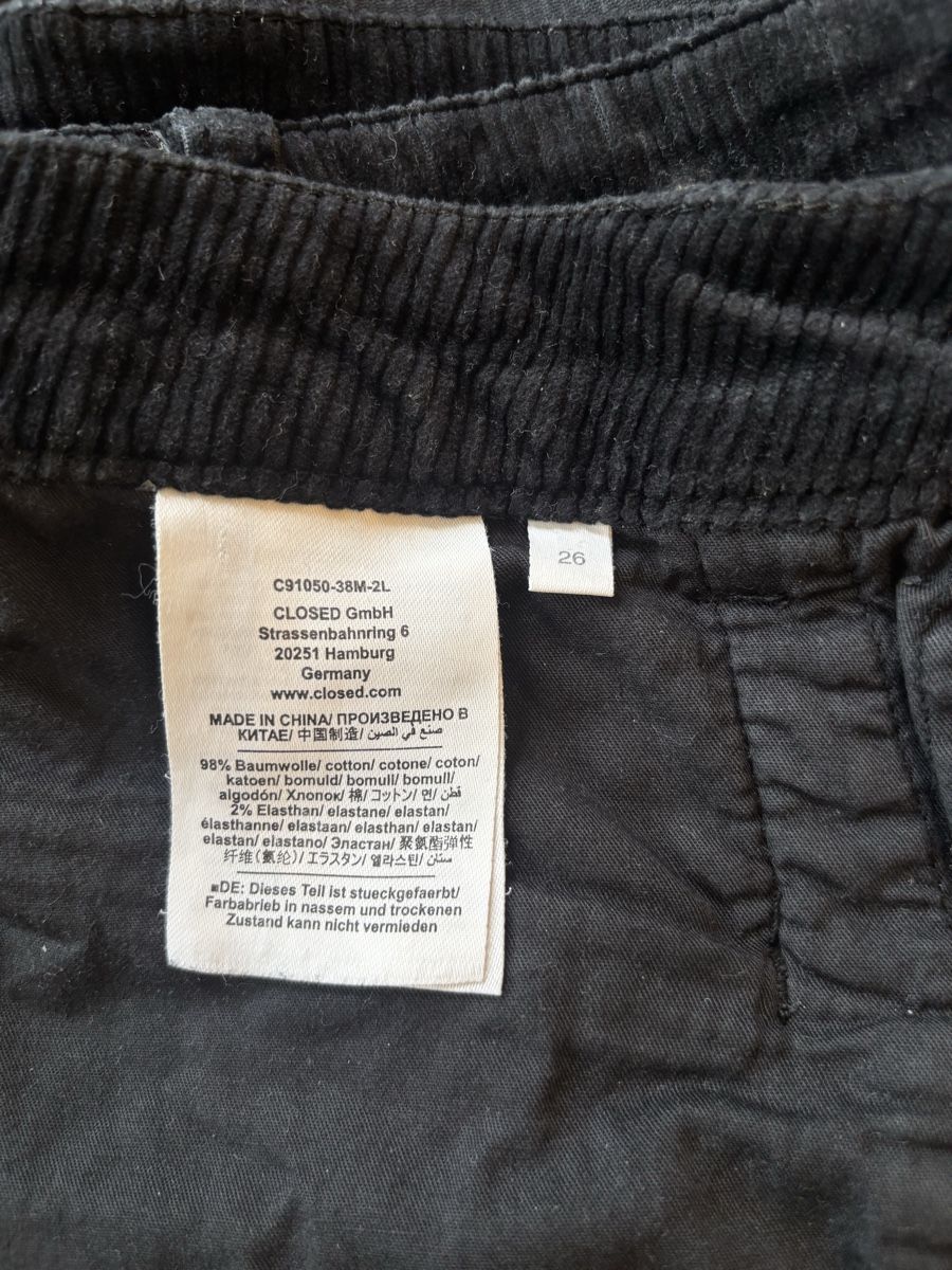Closed Pantaloni: Coole Cordhose von CLOSED, Gr. 26 – Usato da Zürich venduto da sher_locked 3