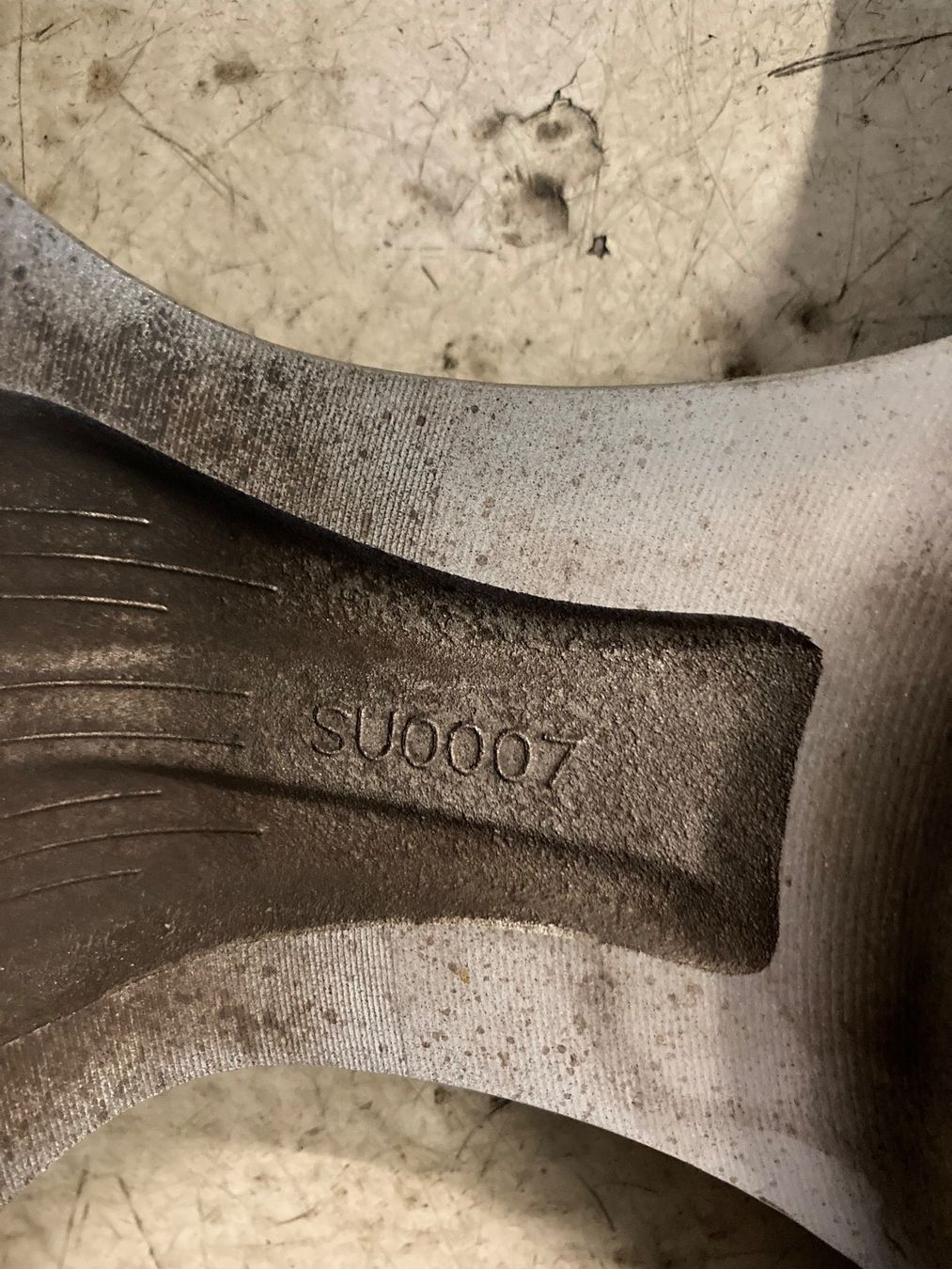 Suzuki Pneus & Roues: Suzuki Swift Sommerräder – D'occasion à Zullwil par Jeep-Toledo 7