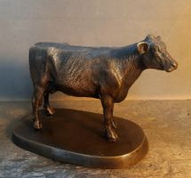 Bronze Skulptur Kuh Rind Stier
