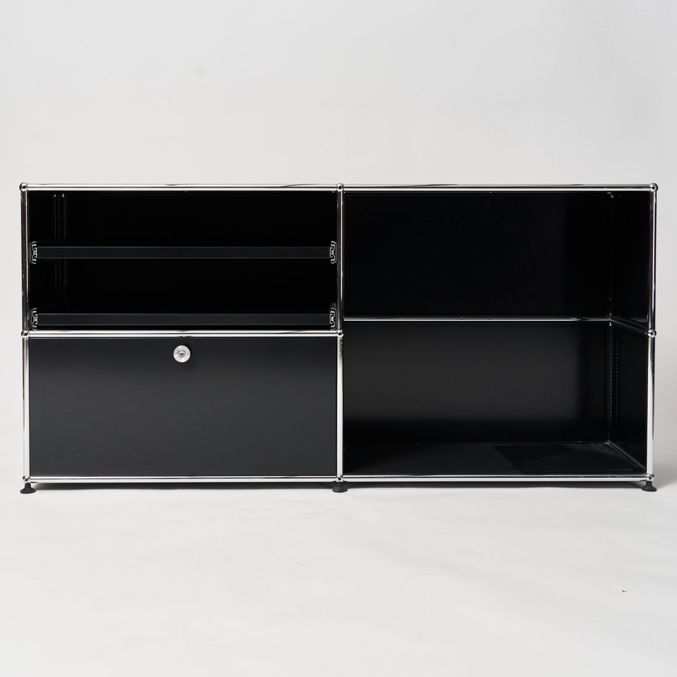 Scaffali: USM Sideboard 2x2 schwarz offen 1216 – Usato da Affoltern am Albis venduto da Zapro 3