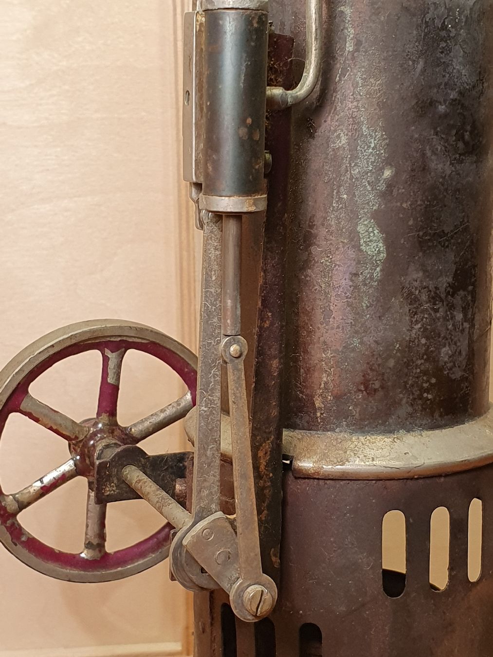 Kit di modellismo & Modellini statici: Dampfmaschine von Bing, antik – Usato da Riehen venduto da Sandra184 5