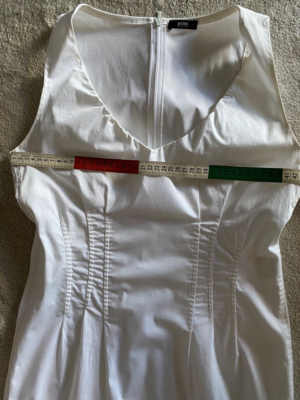 Vestiti: Vestito  Hugo Boss – Usato da Novazzano venduto da ige_cwq5 5