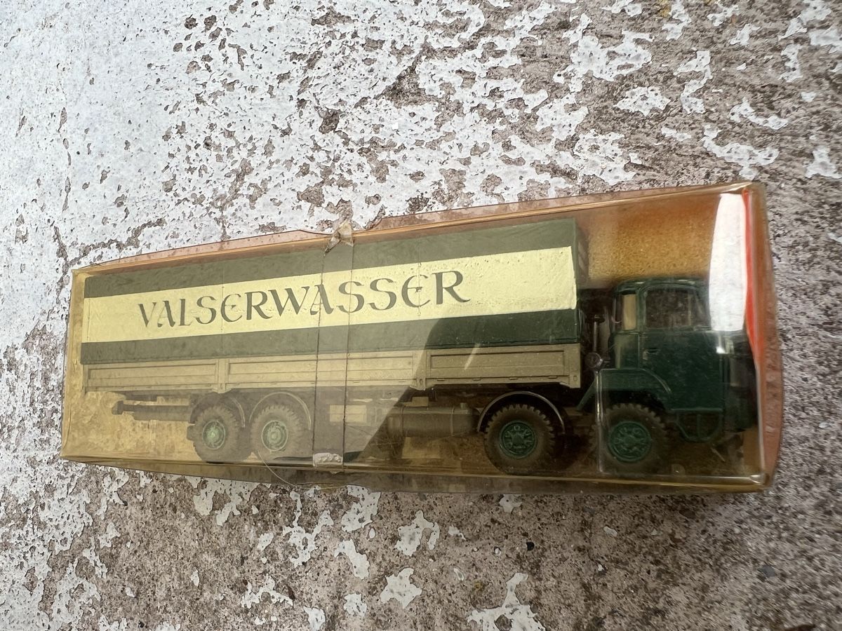Roskopf Kit di modellismo & Modellini statici: Saurer LKW Modelle 1/87 – Usato da Obfelden venduto da Moscheli 5