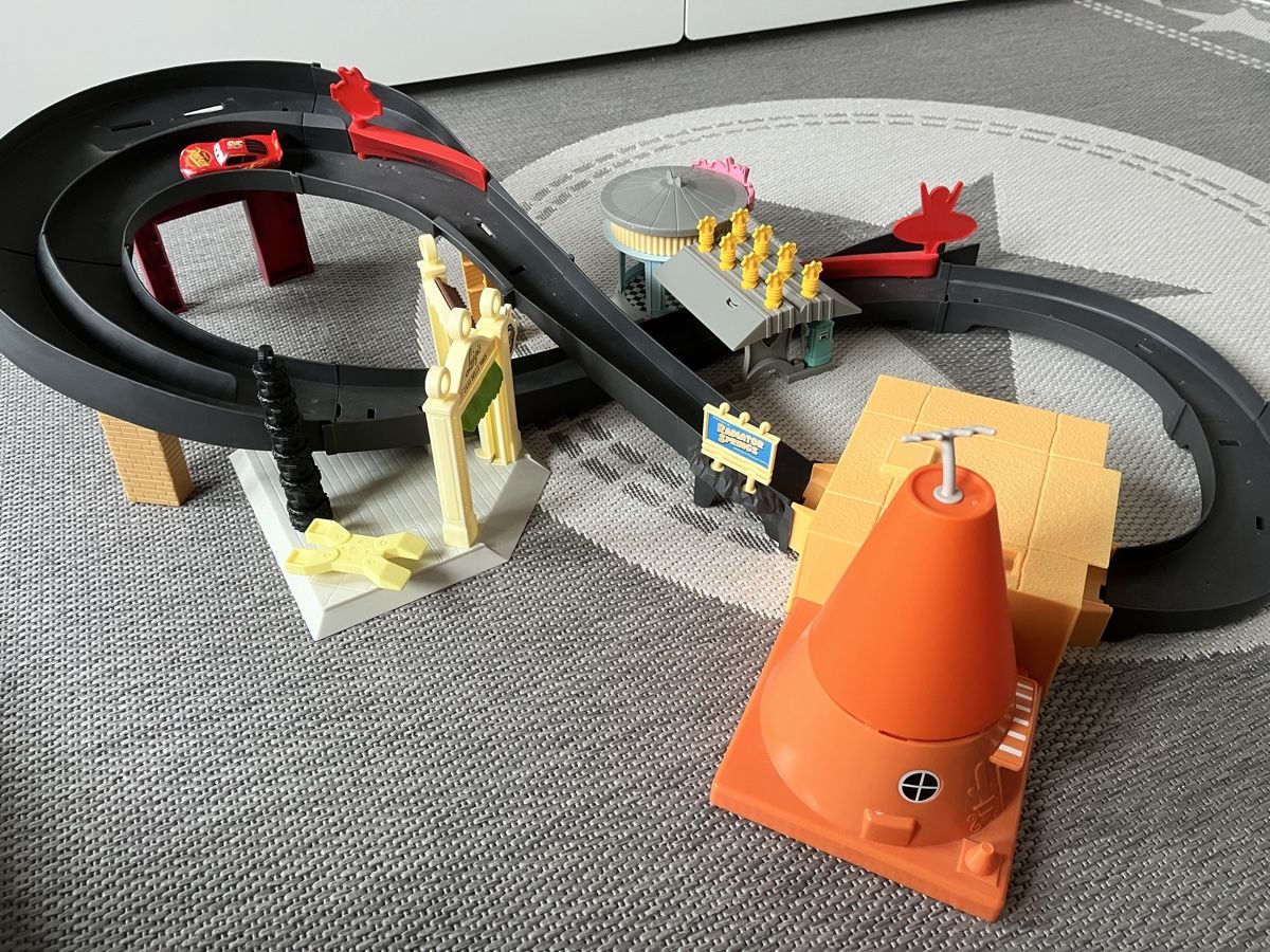 Disney Giocattoli: Cars Bahn – Usato da Rheinfelden venduto da piler 3